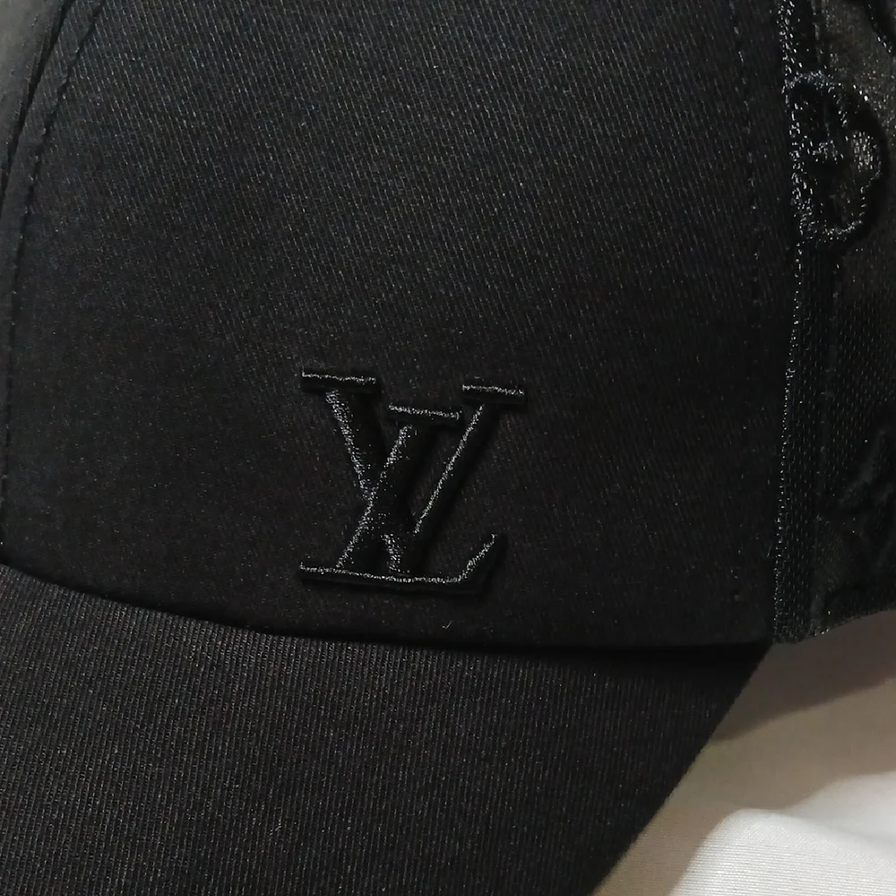 Louis Vuitton Black Monogram Cap - Picture 2 of 7